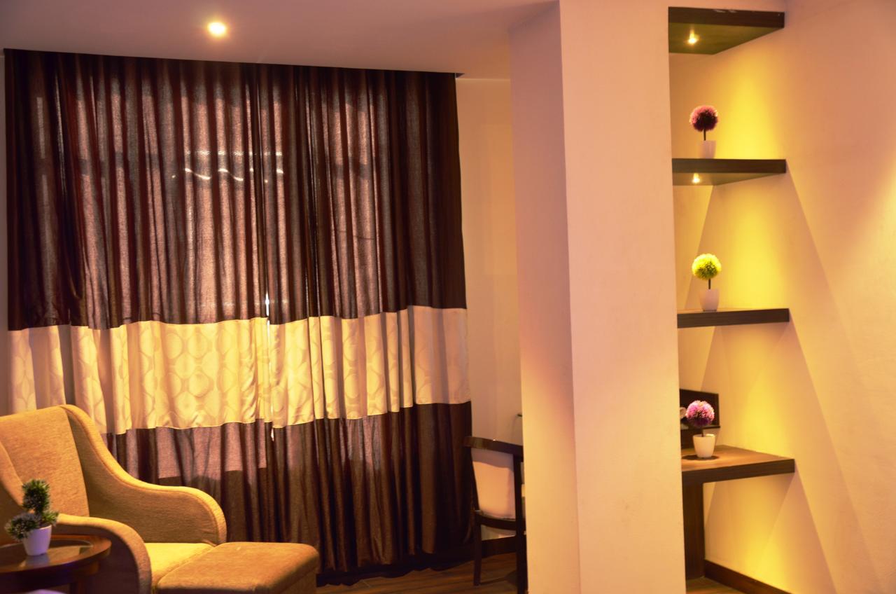 Hotel Fortune Blue Sikar Exterior foto
